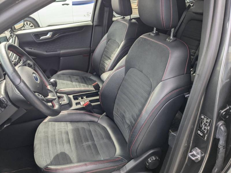 FORD Kuga d’occasion à vendre à AUBAGNE chez AIX AUTOMOBILES (Photo 8)