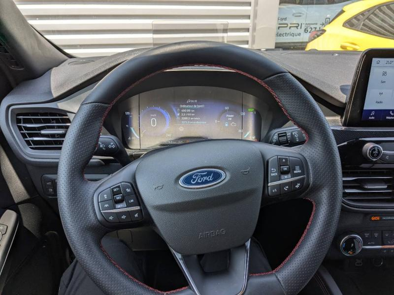 FORD Kuga d’occasion à vendre à AUBAGNE chez AIX AUTOMOBILES (Photo 7)