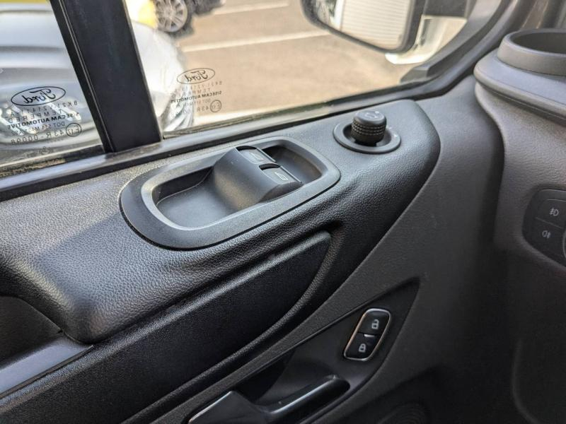 FORD Transit Custom Fg VUL d’occasion à vendre à AUBAGNE chez AIX AUTOMOBILES (Photo 15)