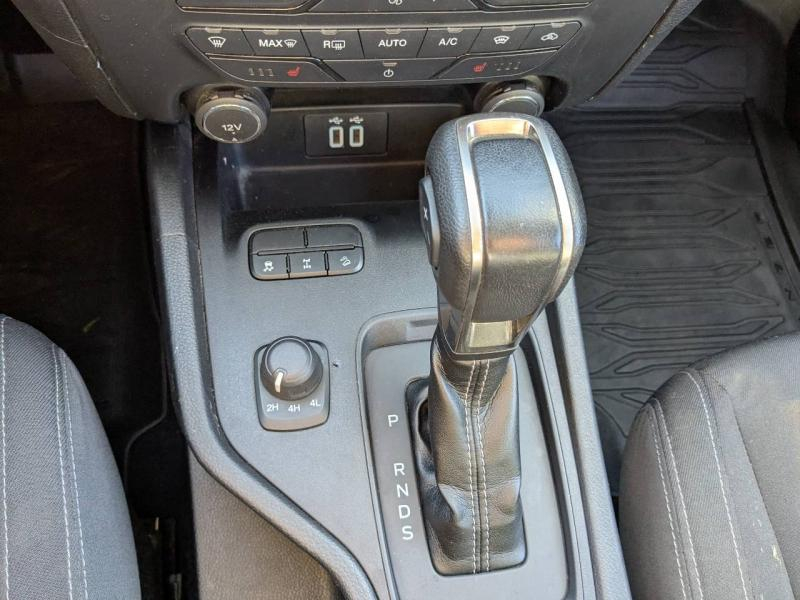 agency.seo.links.detann.title FORD Ranger VUL d’occasion à vendre à AUBAGNE chez AIX AUTOMOBILES (Photo 15)