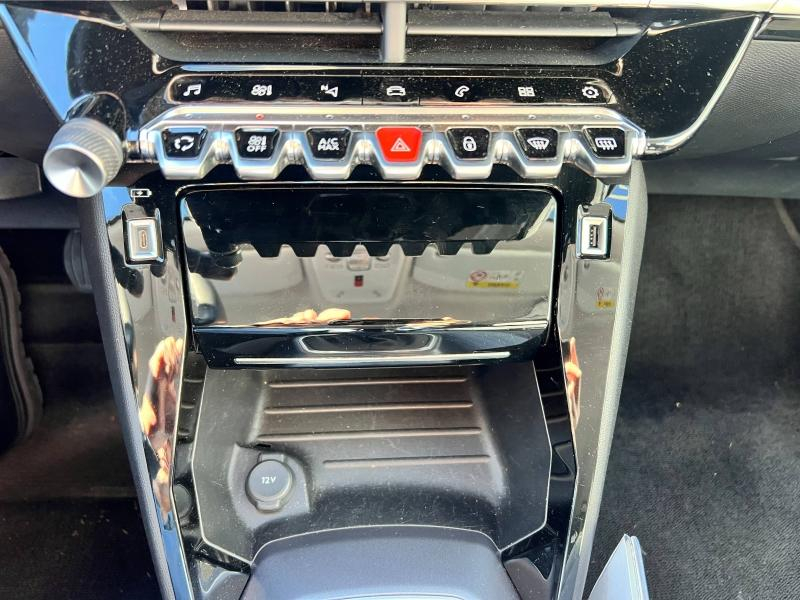 PEUGEOT 2008 d’occasion à vendre à AUBAGNE chez AIX AUTOMOBILES (Photo 12)