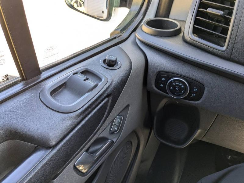 FORD Transit Custom Fg VUL d’occasion à vendre à AUBAGNE chez AIX AUTOMOBILES (Photo 14)