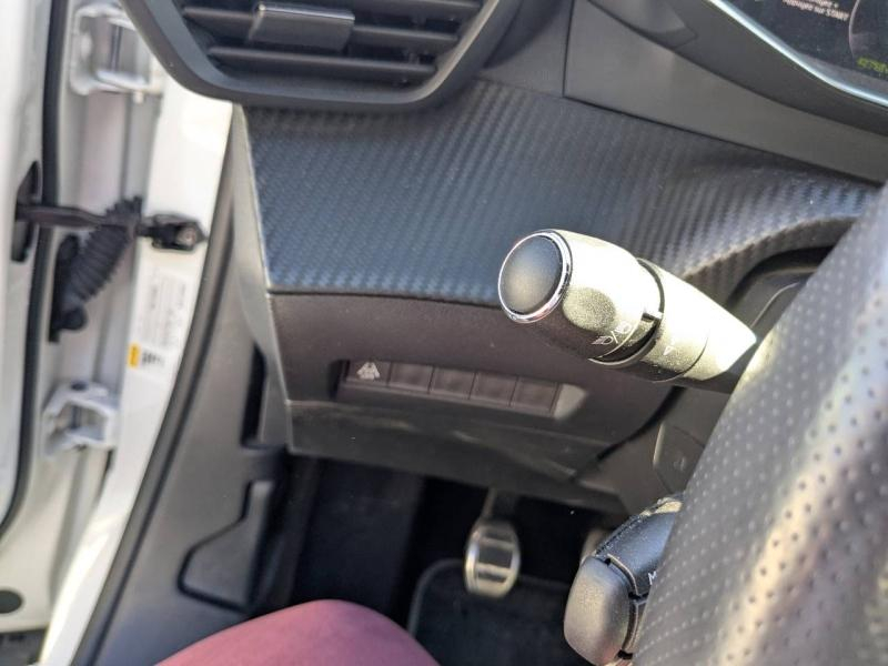 PEUGEOT 2008 d’occasion à vendre à AUBAGNE chez AIX AUTOMOBILES (Photo 12)