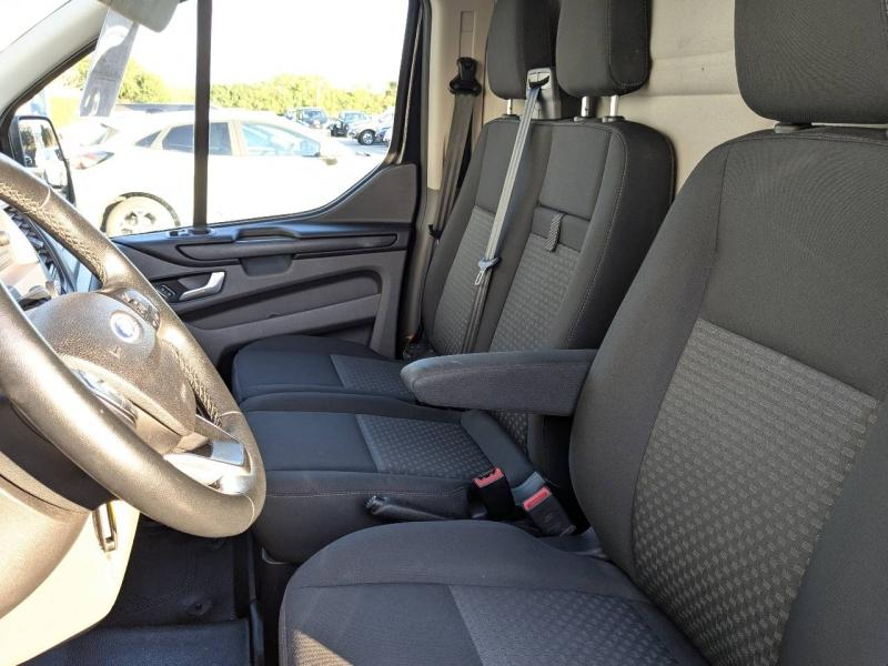FORD Transit Custom Fg VUL d’occasion à vendre à AUBAGNE chez AIX AUTOMOBILES (Photo 8)