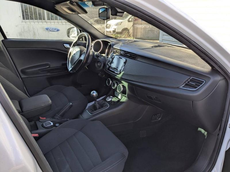 ALFA ROMEO Giulietta d’occasion à vendre à AUBAGNE chez AIX AUTOMOBILES (Photo 12)