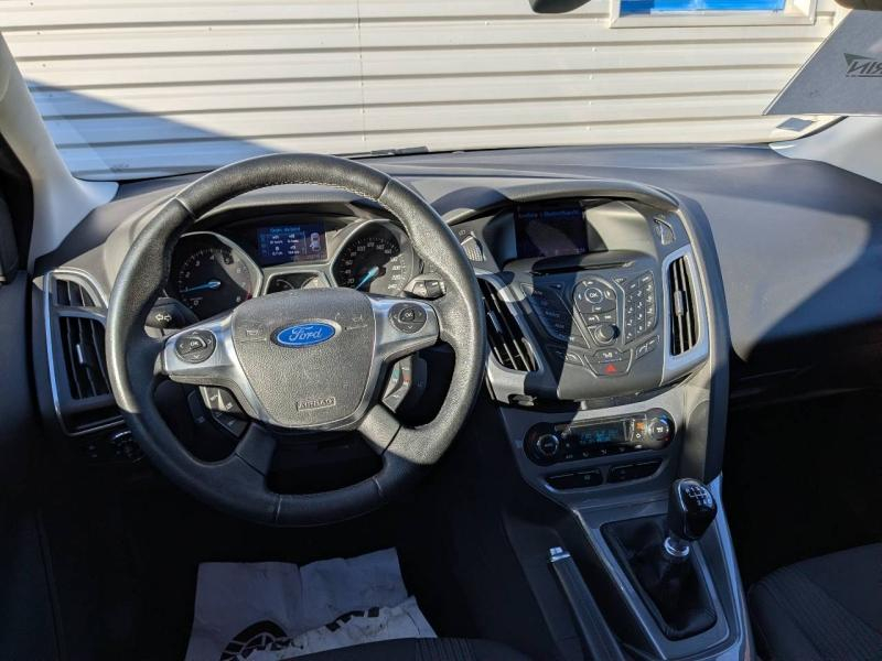 FORD Focus d’occasion à vendre à AUBAGNE chez AIX AUTOMOBILES (Photo 8)