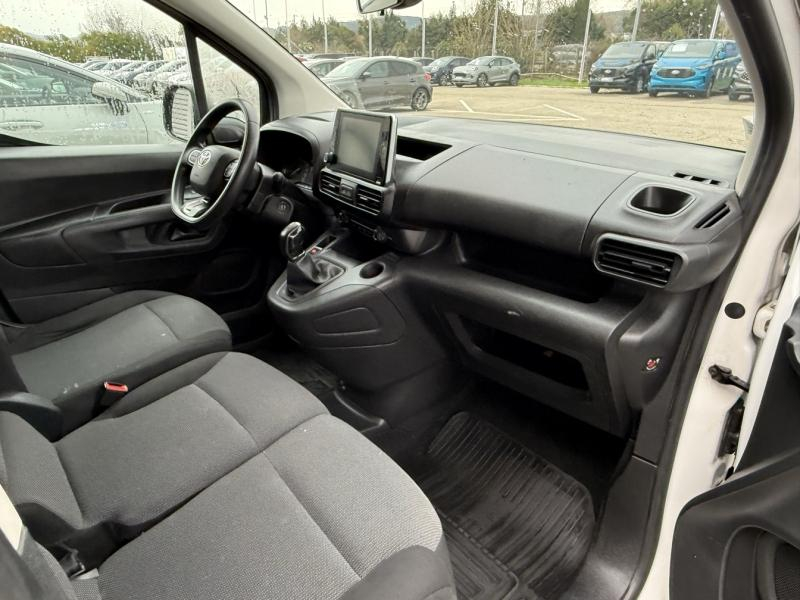 TOYOTA ProAce City VUL d’occasion à vendre à AUBAGNE chez AIX AUTOMOBILES (Photo 10)