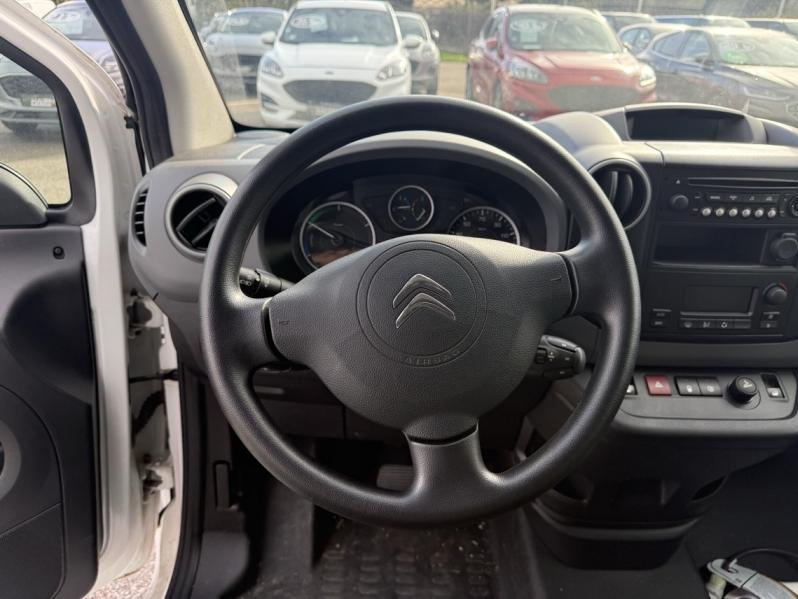 CITROEN Berlingo d’occasion à vendre à AUBAGNE chez AIX AUTOMOBILES (Photo 11)