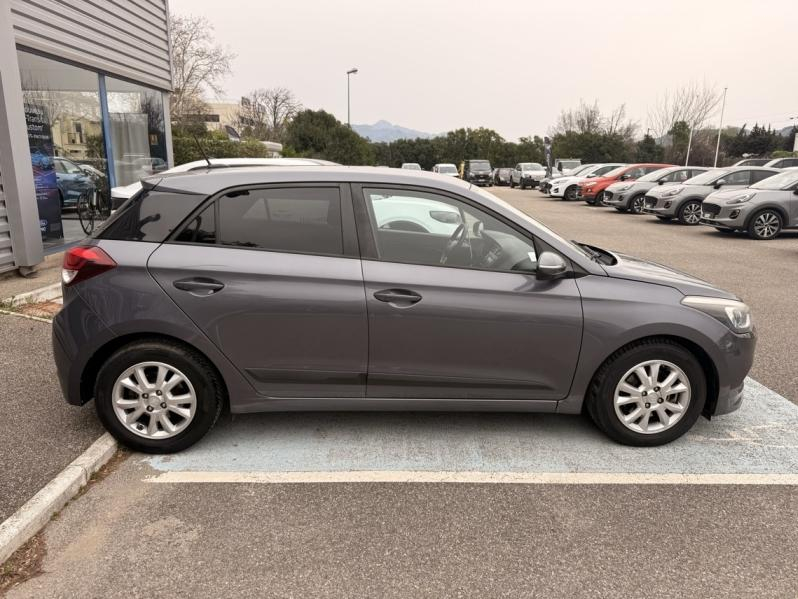 HYUNDAI i20 d’occasion à vendre à AUBAGNE chez AIX AUTOMOBILES (Photo 4)