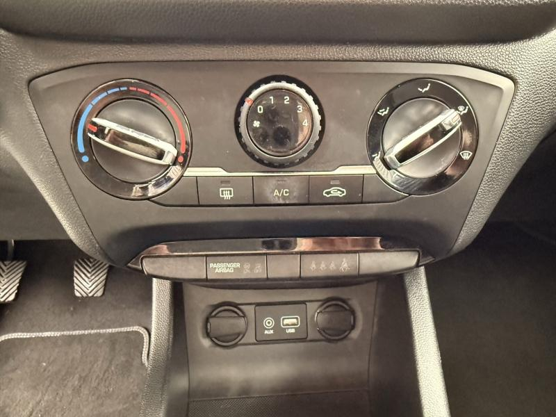 HYUNDAI i20 d’occasion à vendre à AUBAGNE chez AIX AUTOMOBILES (Photo 19)