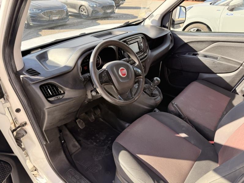 FIAT Doblo Cargo VUL d’occasion à vendre à AUBAGNE chez AIX AUTOMOBILES (Photo 10)