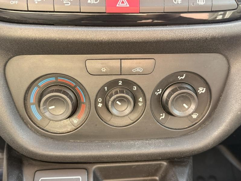 FIAT Doblo Cargo VUL d’occasion à vendre à AUBAGNE chez AIX AUTOMOBILES (Photo 15)