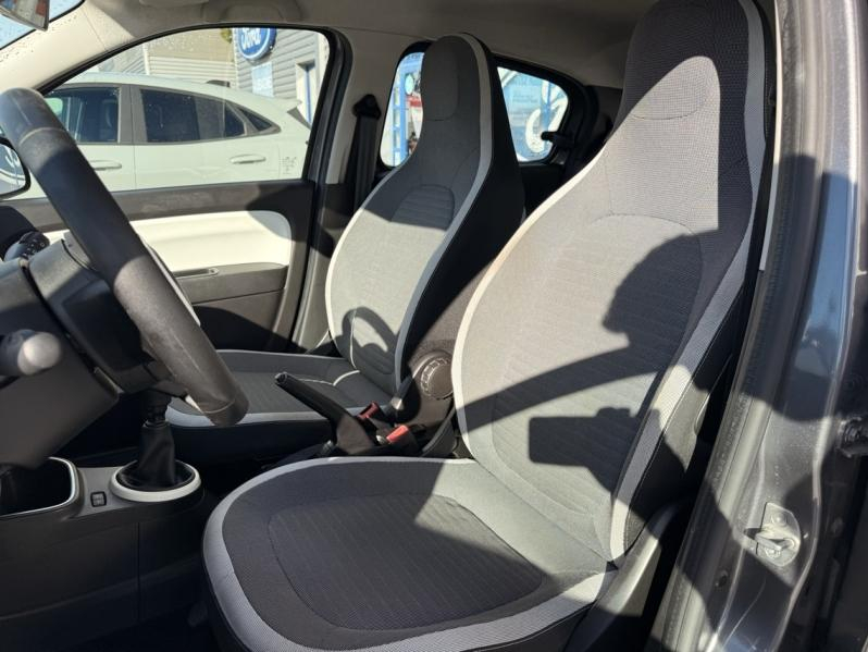 RENAULT Twingo d’occasion à vendre à AUBAGNE chez AIX AUTOMOBILES (Photo 11)