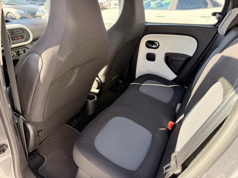 RENAULT Twingo d’occasion à vendre à AUBAGNE chez AIX AUTOMOBILES (Photo 16)