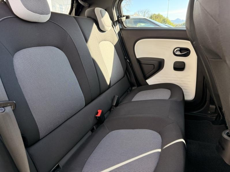 RENAULT Twingo d’occasion à vendre à AUBAGNE chez AIX AUTOMOBILES (Photo 19)