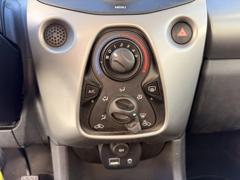 TOYOTA Aygo d’occasion à vendre à AUBAGNE chez AIX AUTOMOBILES (Photo 17)