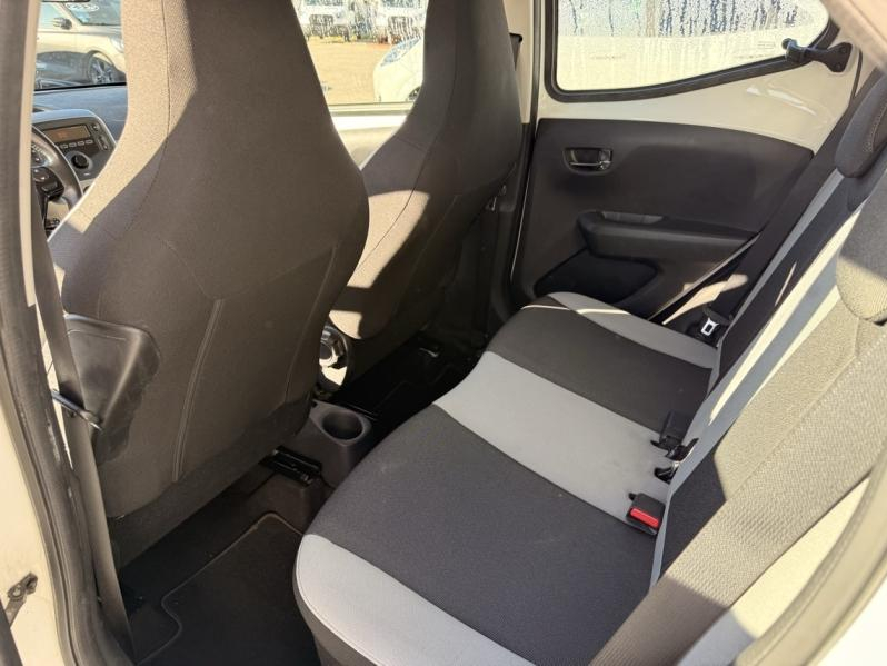 TOYOTA Aygo d’occasion à vendre à AUBAGNE chez AIX AUTOMOBILES (Photo 19)