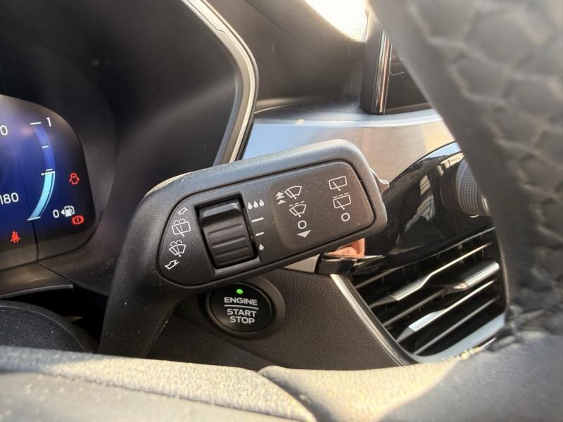 FORD Kuga d’occasion à vendre à AUBAGNE chez AIX AUTOMOBILES (Photo 16)