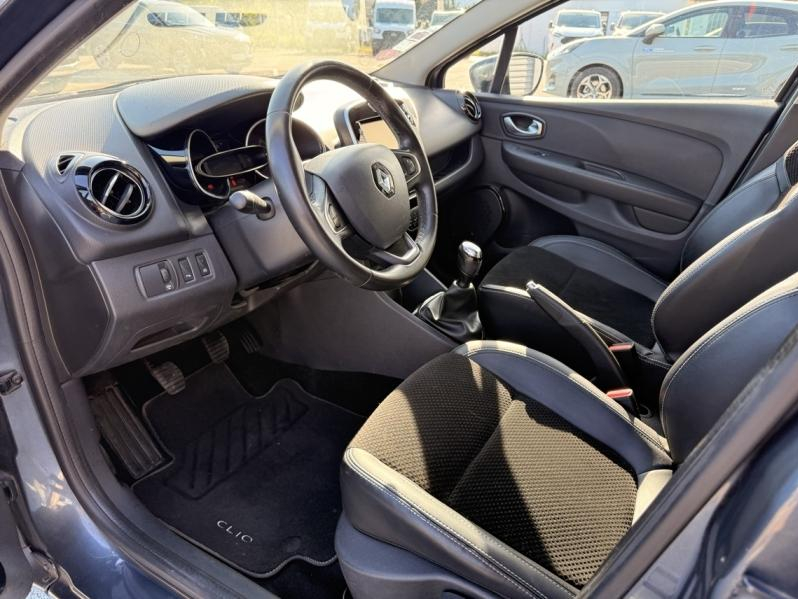RENAULT Clio d’occasion à vendre à AUBAGNE chez AIX AUTOMOBILES (Photo 12)