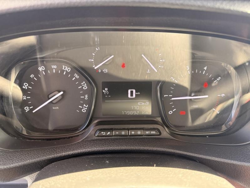 PEUGEOT Expert Fg VUL d’occasion à vendre à AUBAGNE chez AIX AUTOMOBILES (Photo 12)